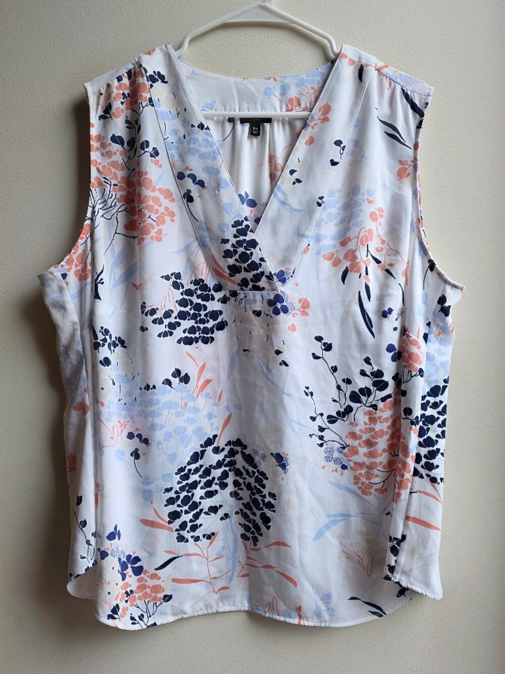 Talbots Sleeveless Abstract Floral Blouse Plus Size 18W